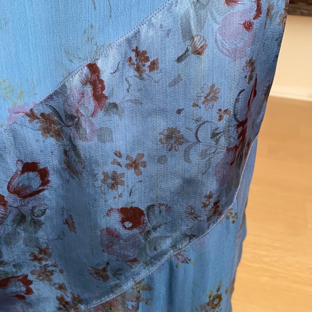 Beautiful wrap skirt - Picture 5 of 9